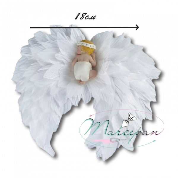 Ангел в крыльях диаметр 18см