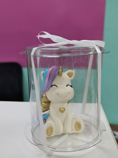 Фигурка из шок.глазури "Единорог с крыльями"