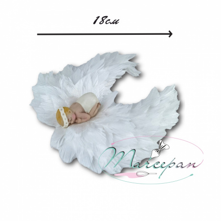 Ангел в крыльях диаметр 18см