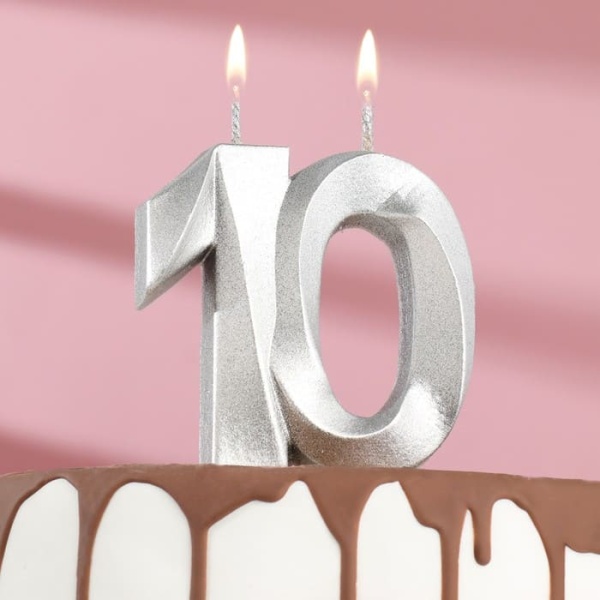 Свеча в торт "Грань", цифра 10 серебро